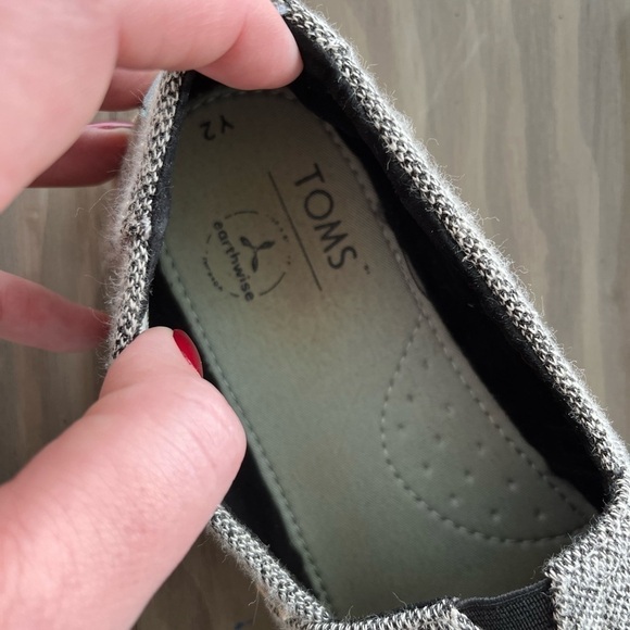 TOMS Youth Alpargata Black Repreve Soft Heathered Knit slip-on shoe size: Y2 - Picture 10 of 11